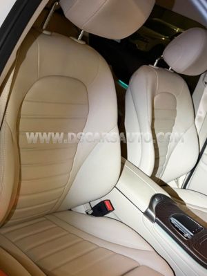 Xe Mercedes Benz GLC 200 4Matic 2021