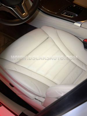 Xe Mercedes Benz GLC 200 4Matic 2021
