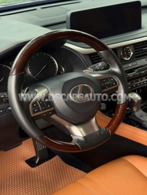 Xe Lexus RX 300 2022
