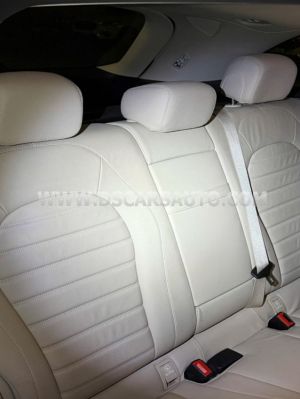 Xe Mercedes Benz GLC 200 4Matic 2021