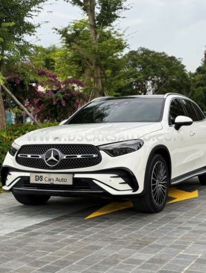 Xe Mercedes Benz GLC 300 4Matic 2023