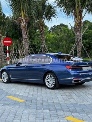 Xe BMW 7 Series 730Li 2021